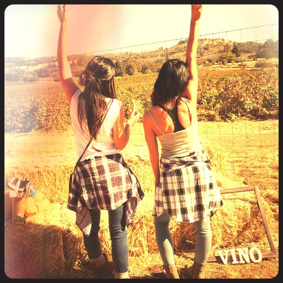 Meet your Posher, Desiree - Picture 1 of 1